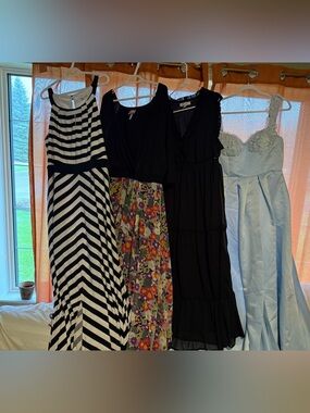 🎉🎉RESELLER BUNDLE #4 WOMENS DRESSES🎉🎉
